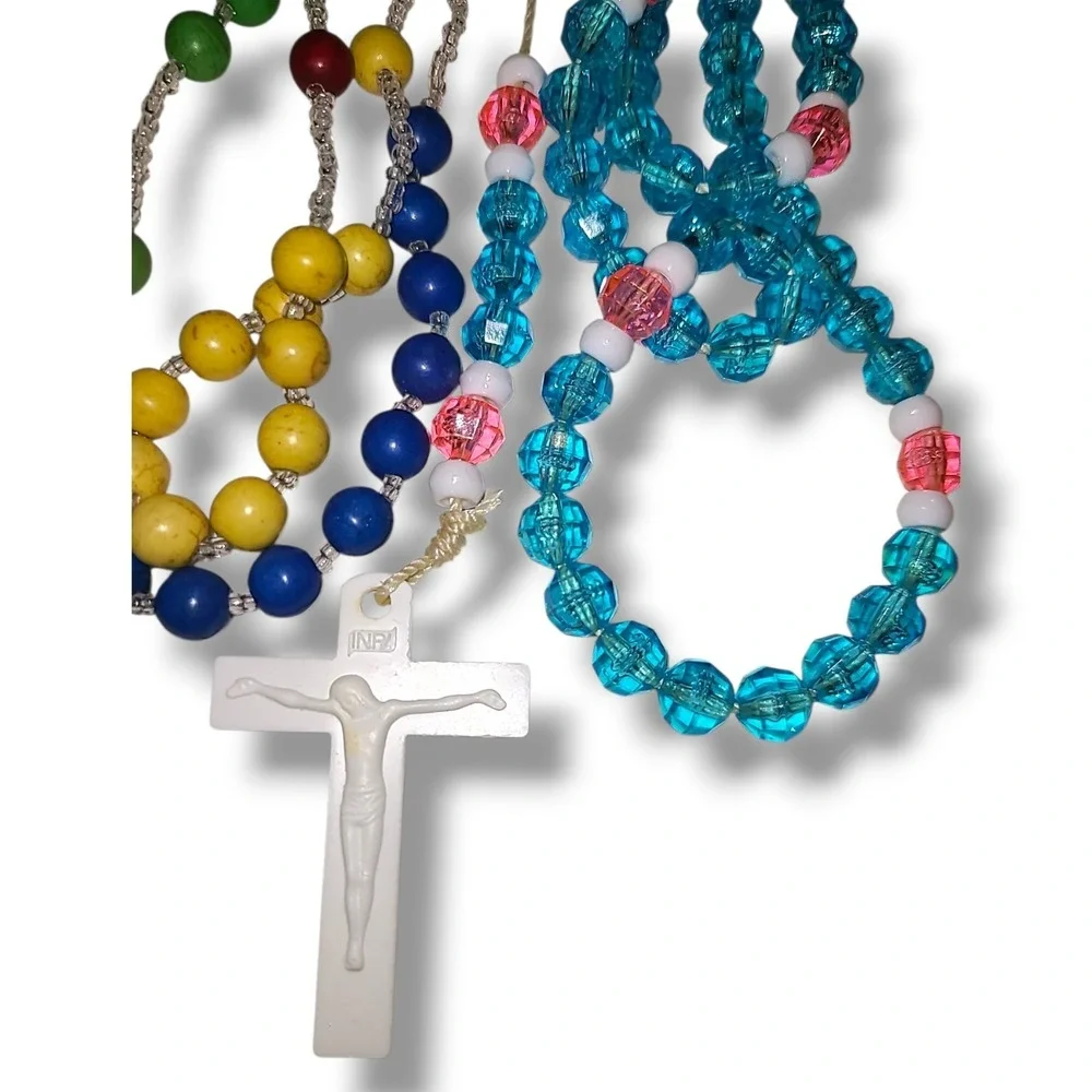 Lot 4 Vintage Catholic Rosaries Crucifix Cross‎ Plastic Bead Prayer Necklaces